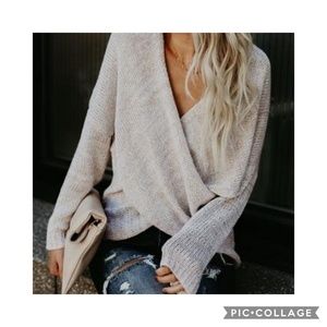 🔴SOLD🔴 Criss cross knit sweater